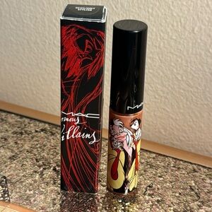 MAC COSMETICS DISNEY VENOMOUS VILLAINS CRUELLA Lipglass Lipgloss NEW